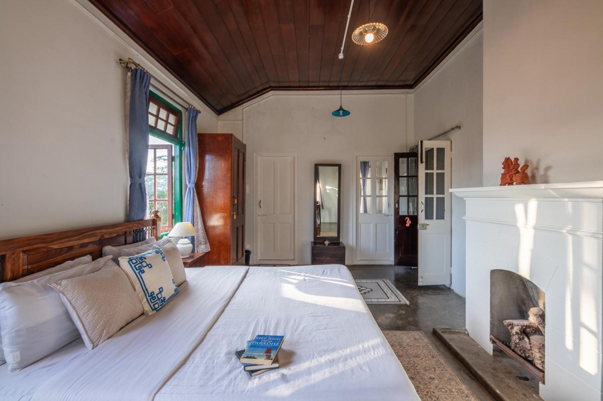 Niharika, The Old Place กาลิมปง ภายนอก รูปภาพ